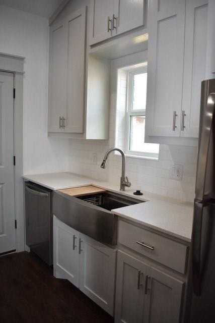 1216 W Nelson St - Photo 6 of 17