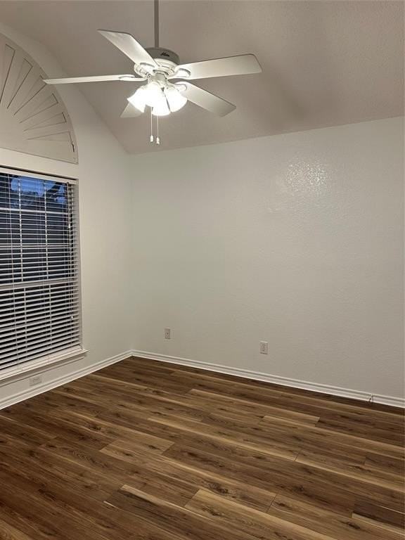 2057 Sailmaker Dr - Photo 2 of 11