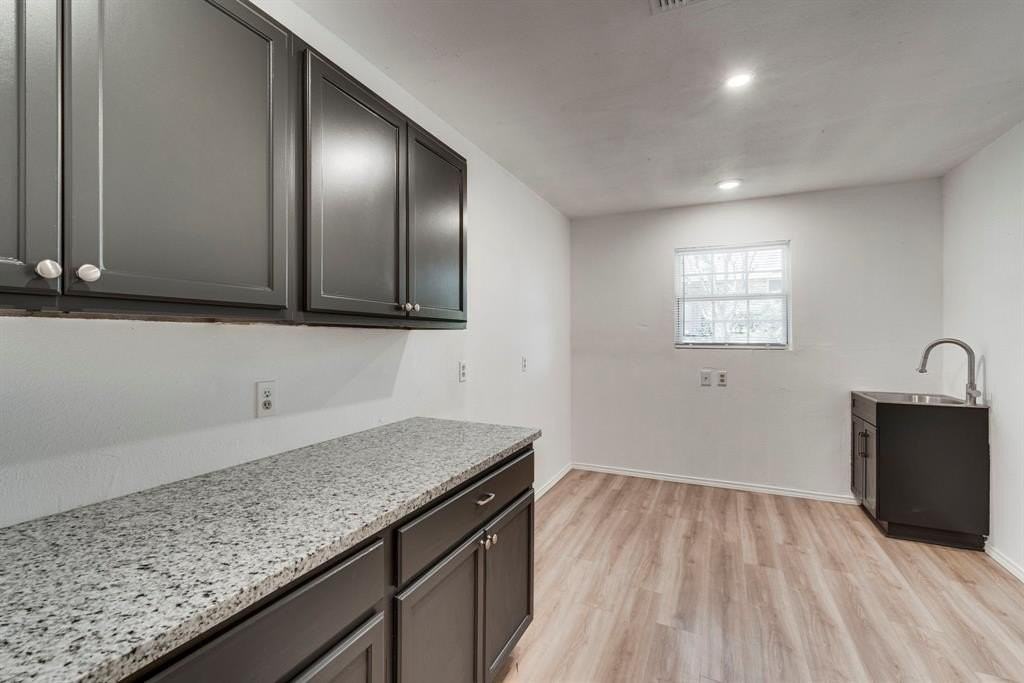 3403 Sheffield Dr - Photo 3 of 35