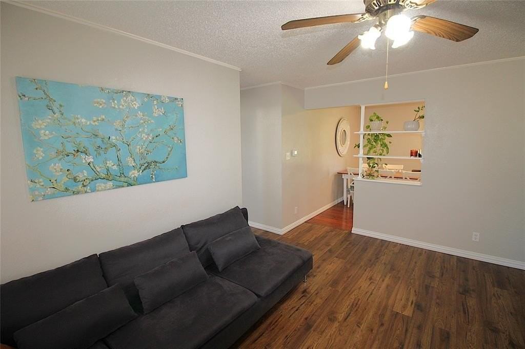 505 College - Photo 3 of 22