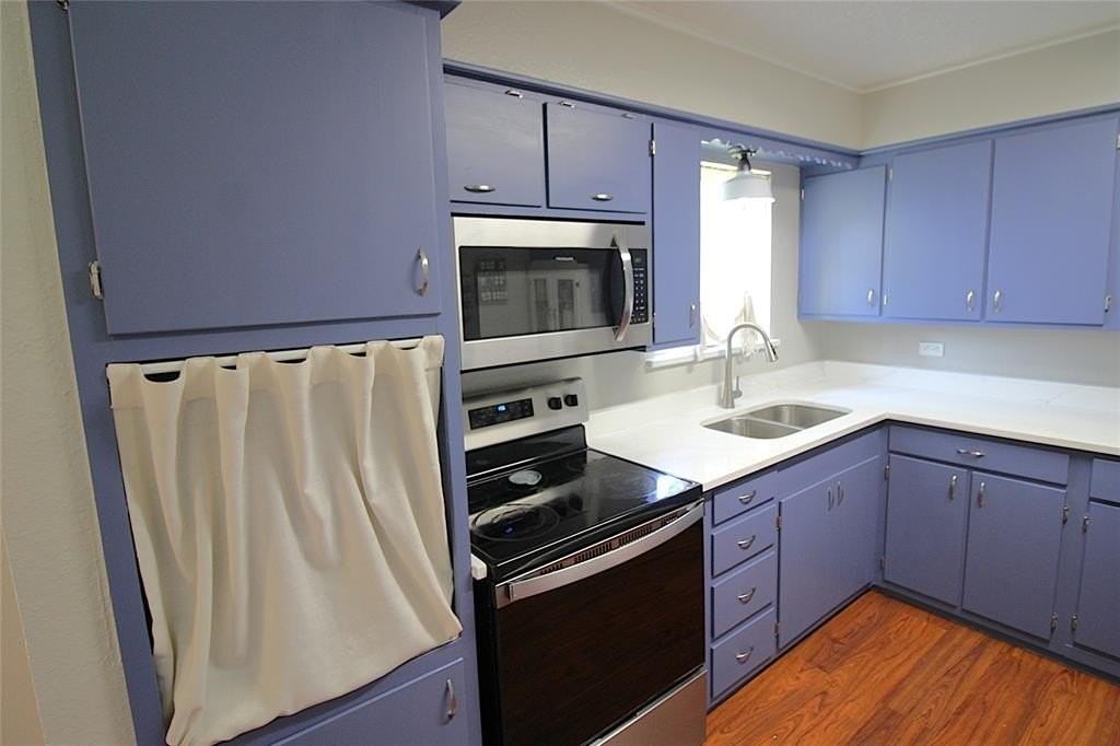 505 College - Photo 5 of 22