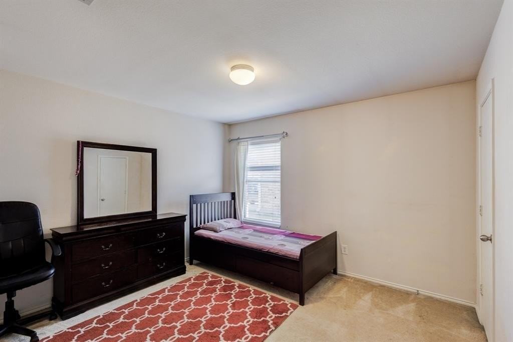 12804 Feathering Dr - Photo 5 of 22