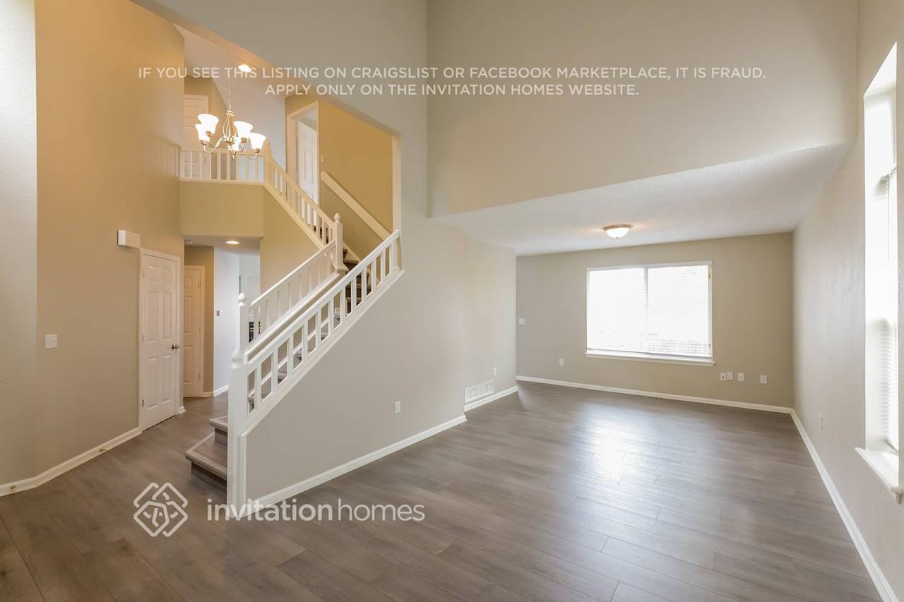 5205 E 130th Way - Photo 5 of 16