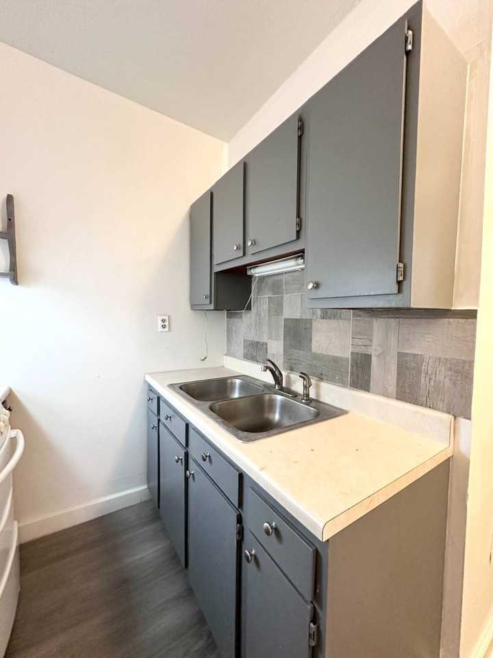 34 Washington St #2 - Photo 7 of 12