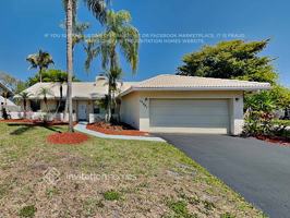 featured image of 10941 Nw 7th St