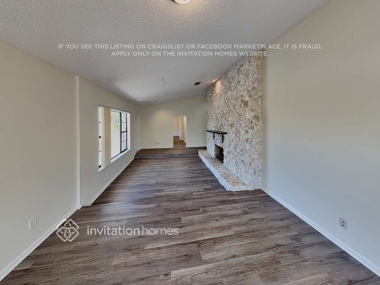 10941 Nw 7th St - Photo 6 of 19