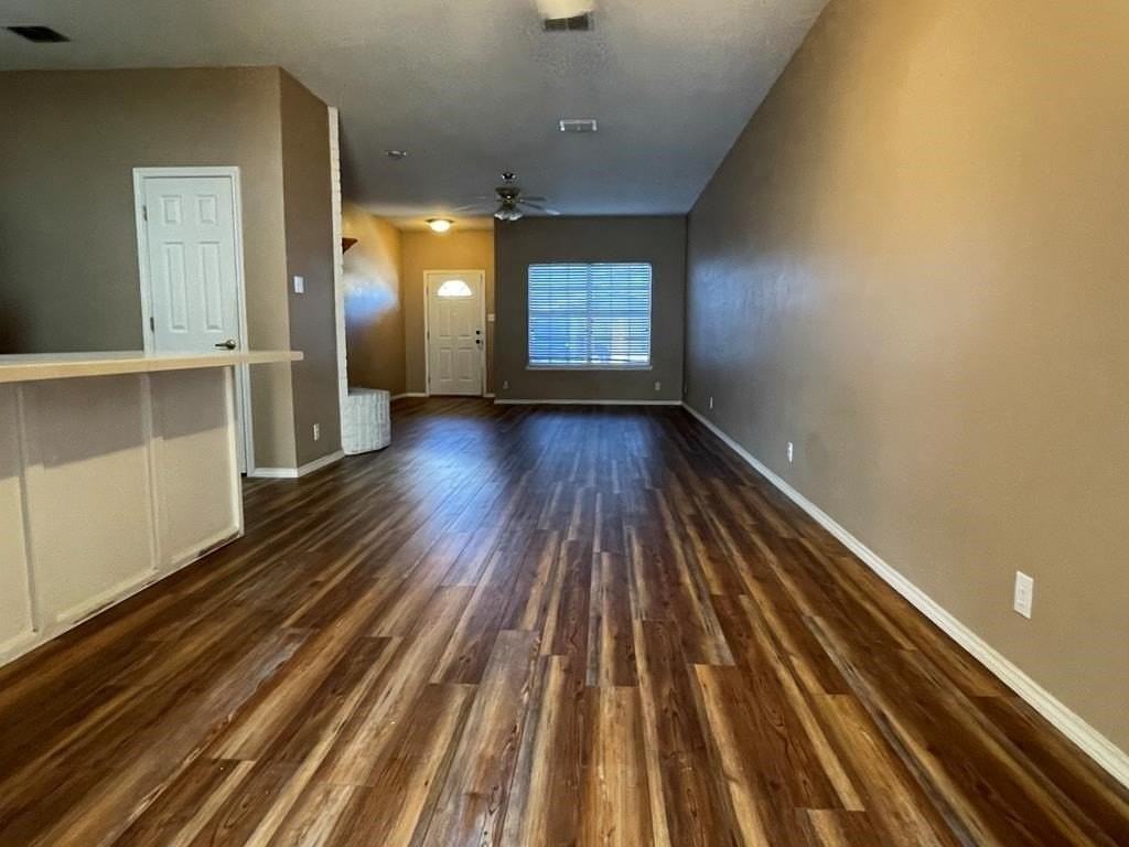 4711 Dentcrest Dr Apt B - Photo 5 of 12