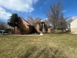 featured image of 855 Chelsea Rd