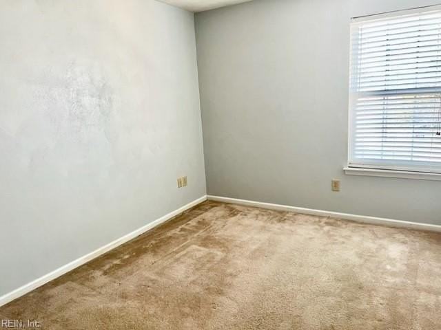 740 Hunters Quay - Photo 7 of 10