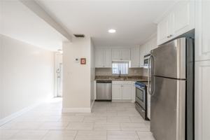 featured image of 9523 S Hollybrook Lake Dr Apt 107
