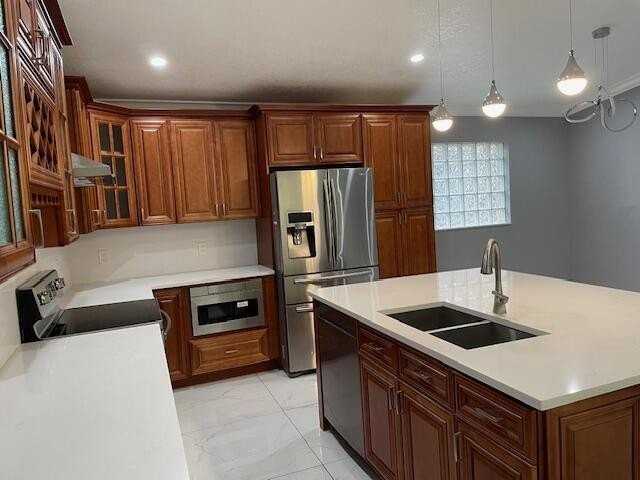 6352 Nw 36th Ave - Photo 3 of 20