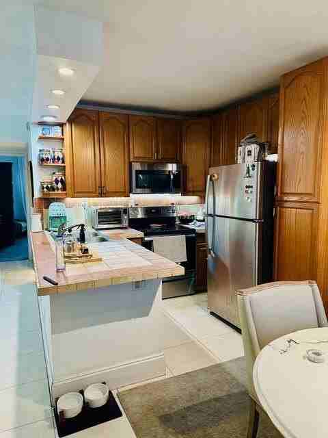 1150 Nw 30th Ct Apt 203 - Photo 4 of 11