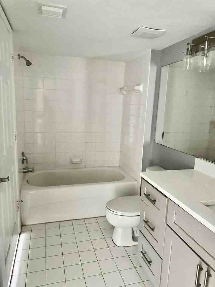 1670 N 42nd Cir Apt 105 - Photo 6 of 7