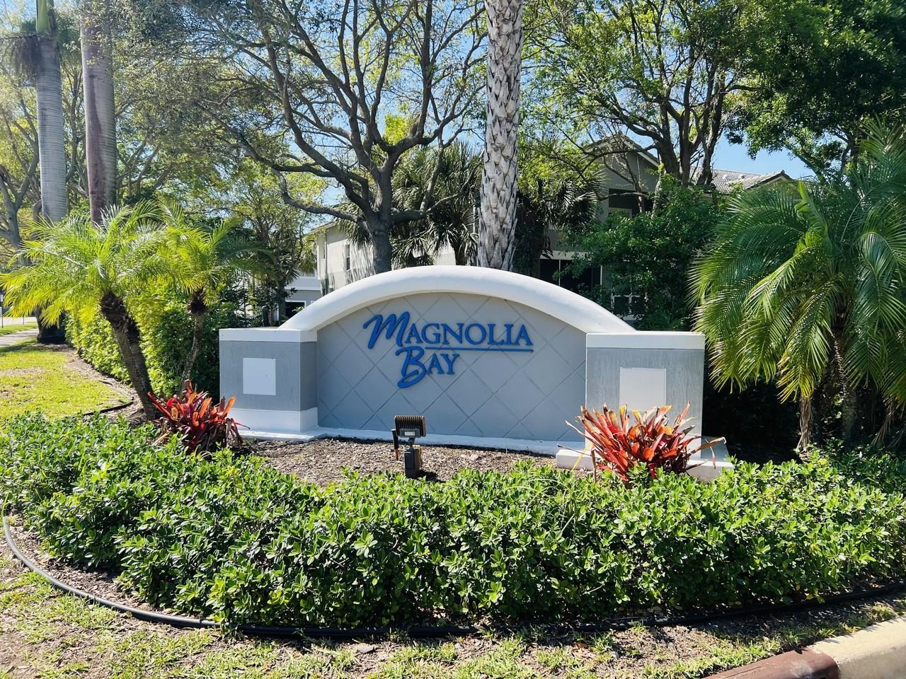 3025 Grandiflora Dr - Photo 2 of 4