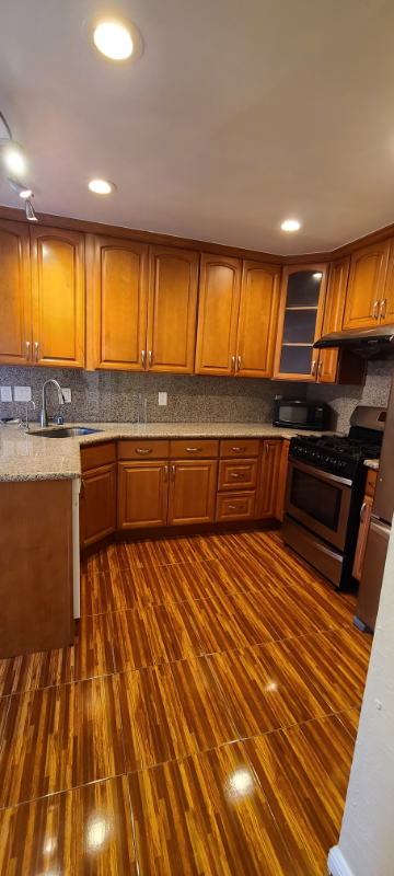 3900 Lake Mead Dr - Photo 4 of 17