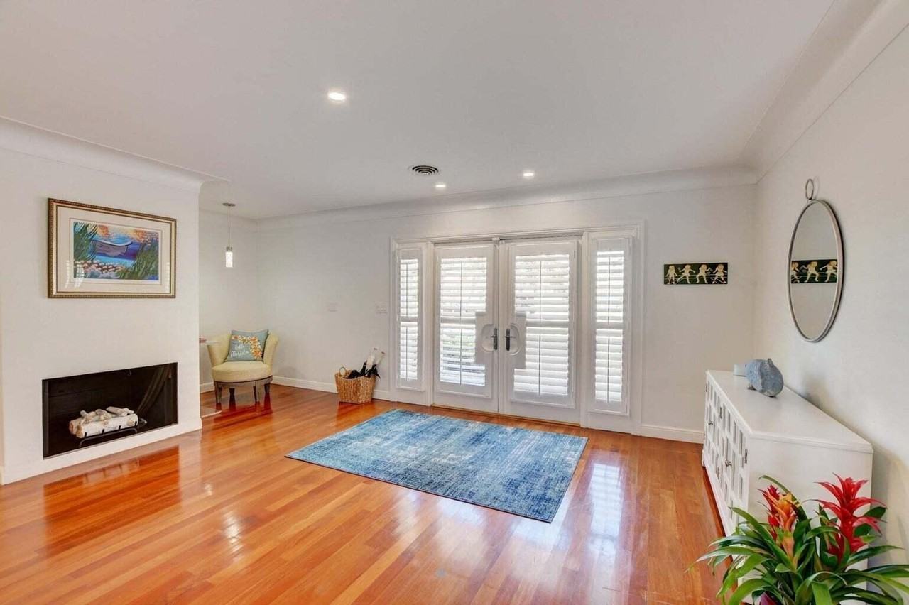 2700 Spanish River Rd - Photo 4 of 19