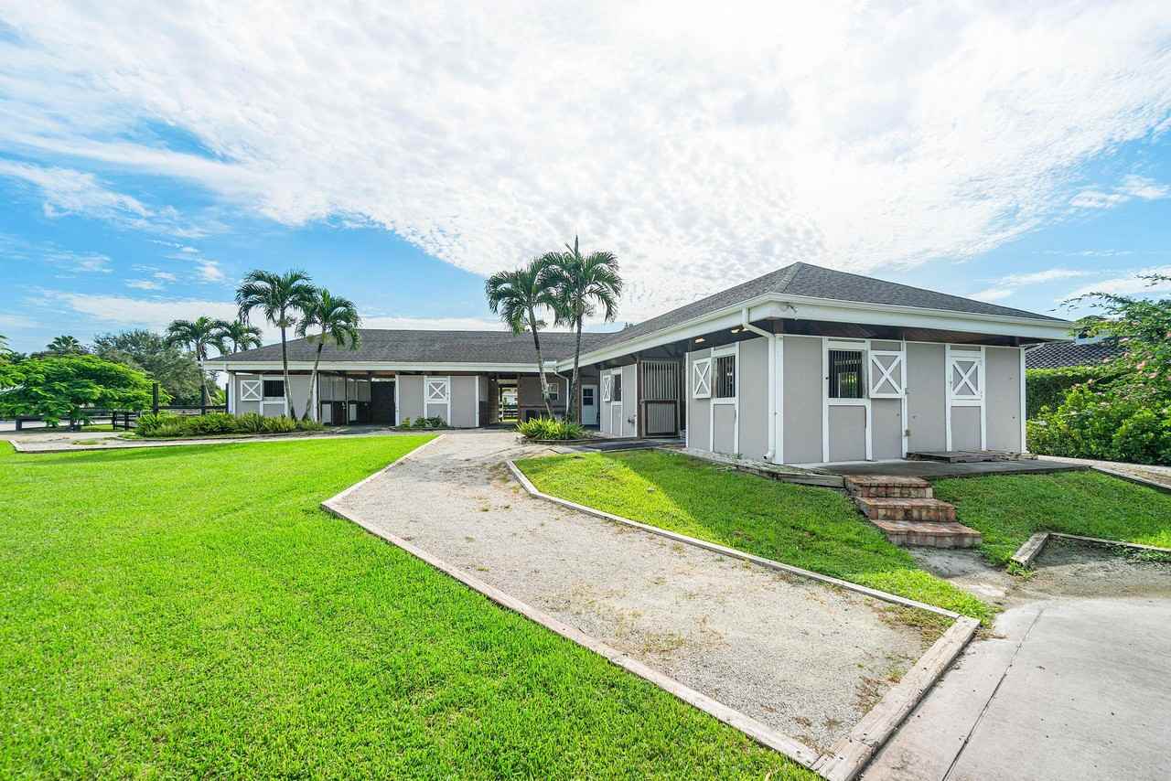 2080 Canter Way - Photo 7 of 20