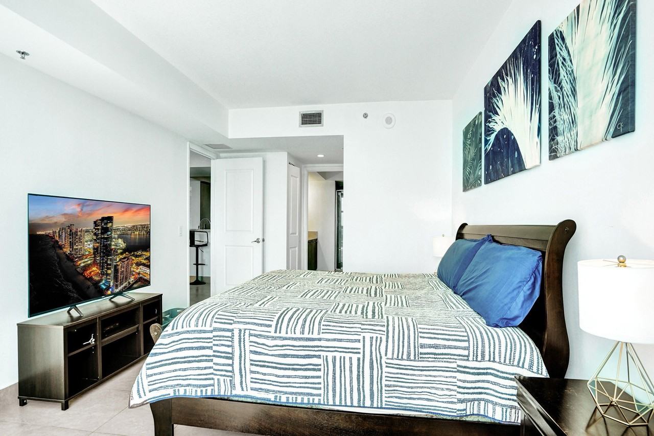 2641 N Flamingo Rd Apt 2105n - Photo 7 of 50