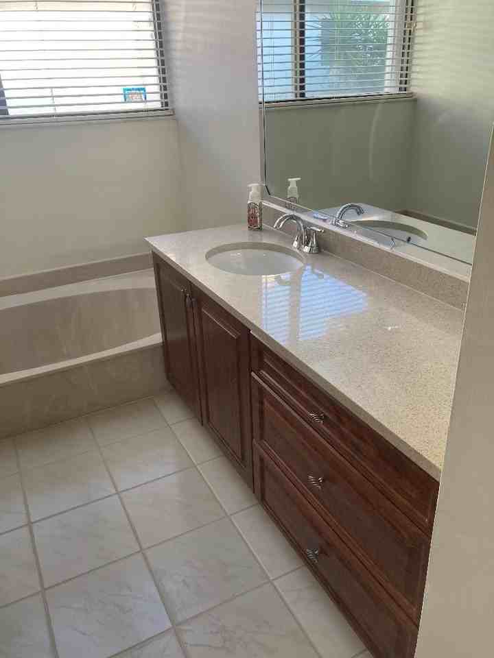 10668 Ladypalm Ln Unit A - Photo 7 of 12