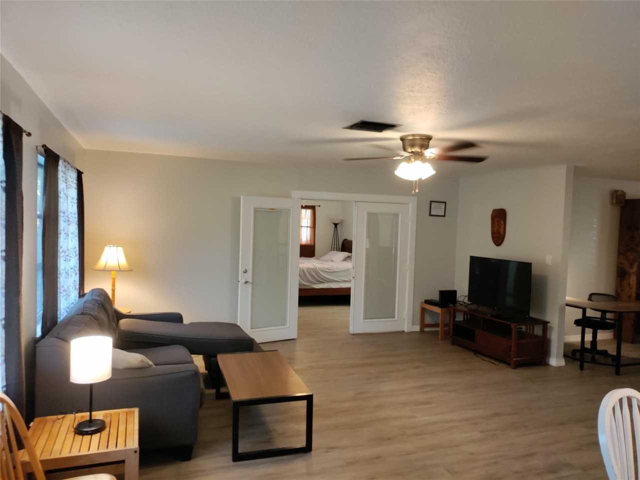 77 Cardinal Dr - Photo 6 of 26