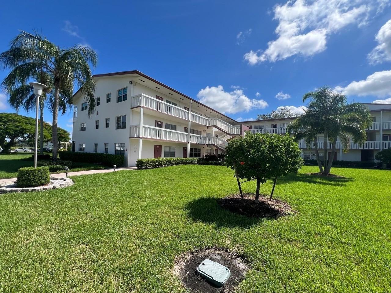 43 Fanshaw M - Photo 2 of 11