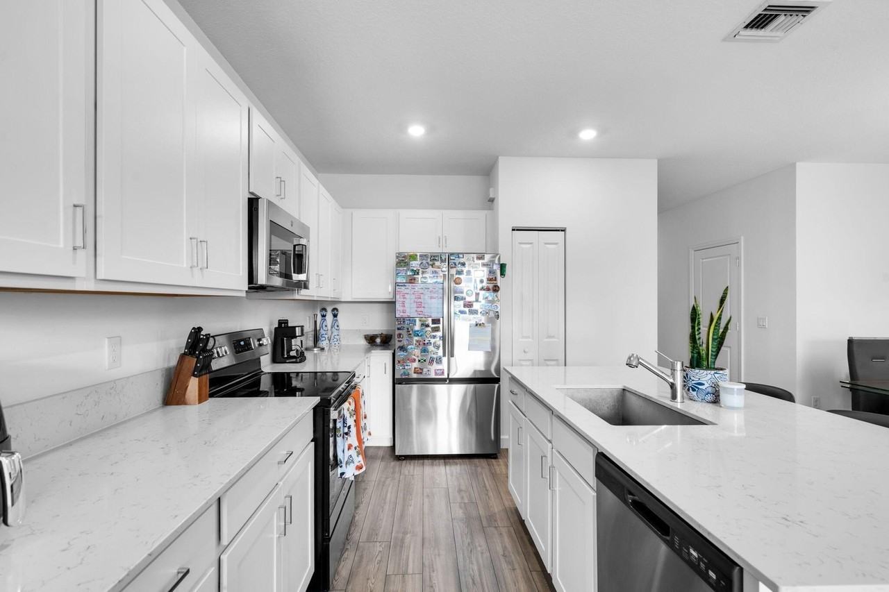 5431 Flannigan Way - Photo 6 of 34