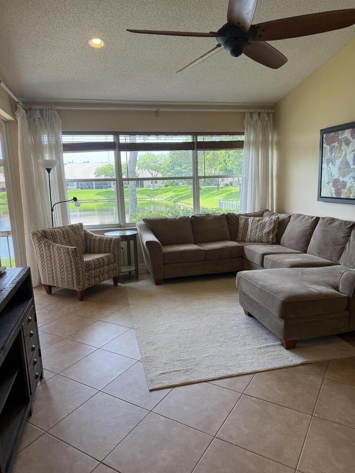 227 Coral Trace Ln Unit 227 - Photo 7 of 38