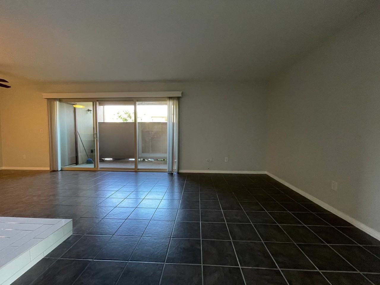 6510 College Grove Dr - Photo 6 of 13