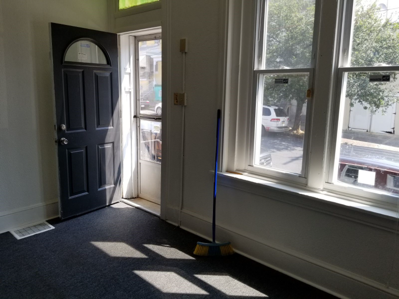 256 S 13th St - Photo 7 of 17