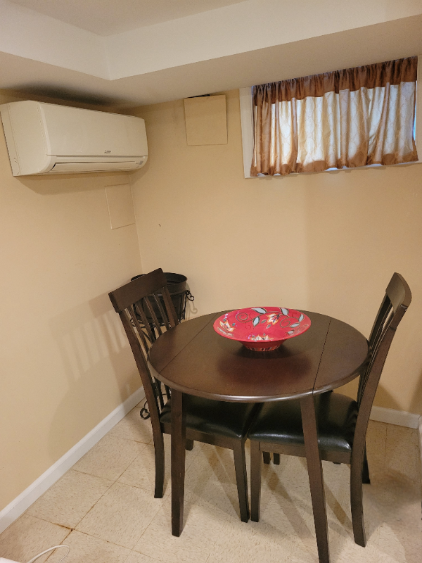 6105 Arbor St - Photo 3 of 16