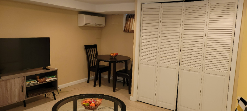 6105 Arbor St - Photo 4 of 16