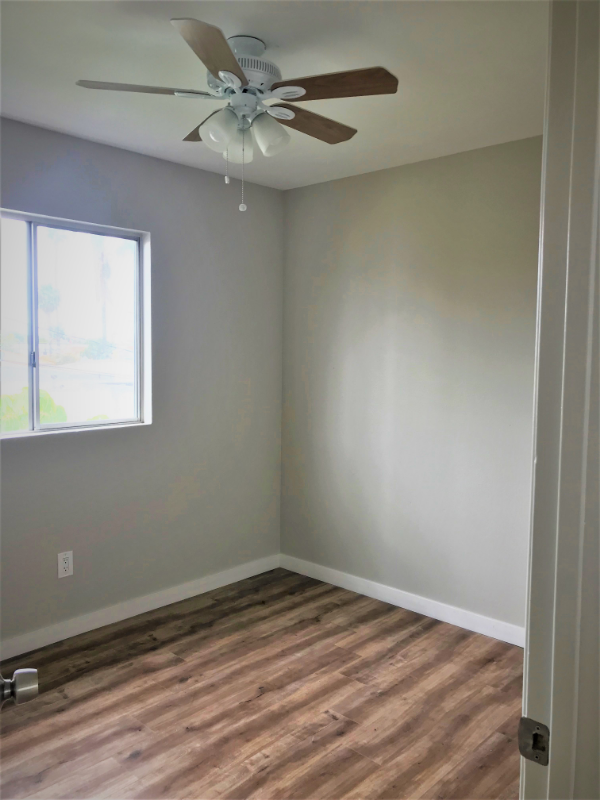 4389 42nd St #B - Photo 6 of 9