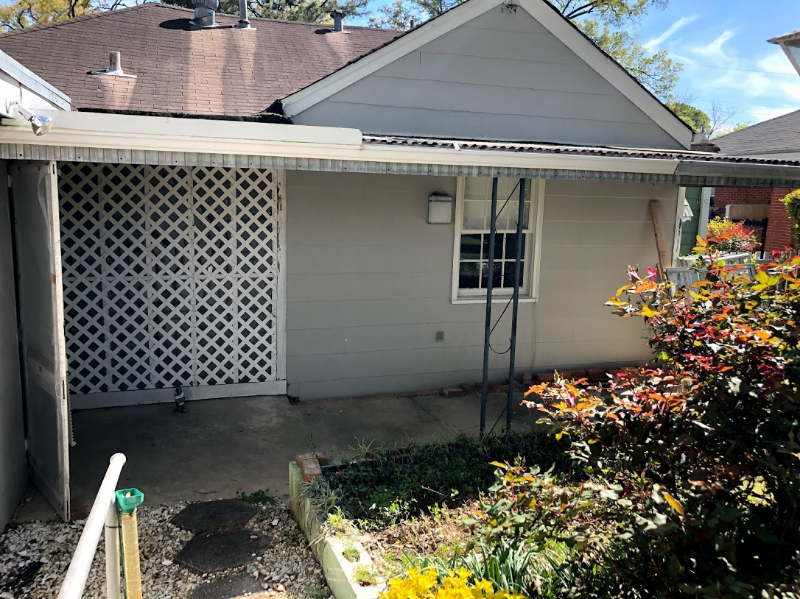 2807 Mallory St - Photo 5 of 24