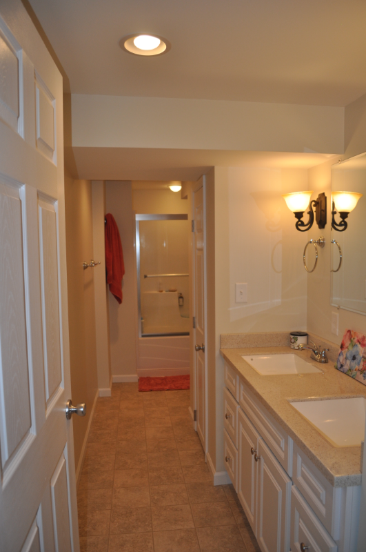 282 Old Bayview Rd Apt B #282B - Photo 6 of 10