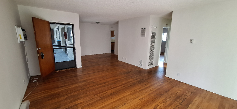 626 Sunset Blvd - Photo 6 of 19