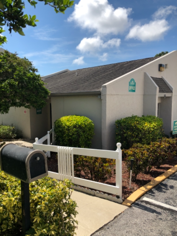 2625 State St - Photo 2 of 15