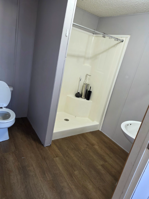 128 Avenue B - Photo 3 of 5