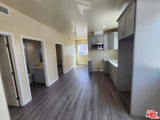 1535 W 80th St - Photo 2 of 8