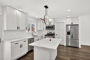 Oak Knoll Ter N - Photo 1 of 1