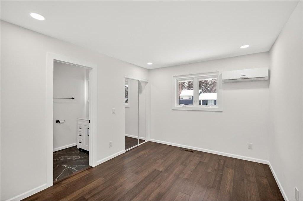 Oak Knoll Ter N - Photo 3 of 12