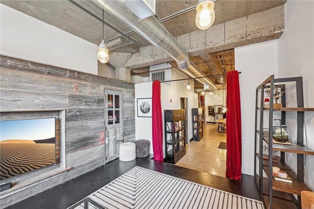 718 Washington Ave N #506 - Photo 4 of 25