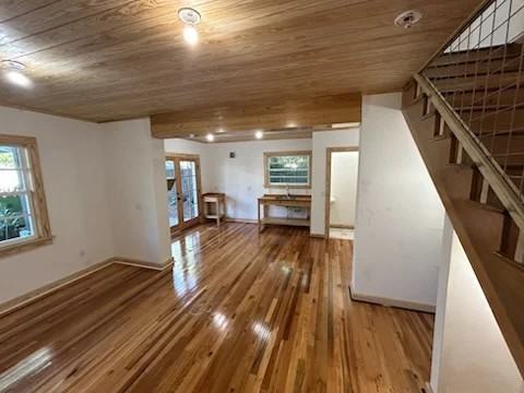 1025 Nw 11th Ave - Photo 2 of 10