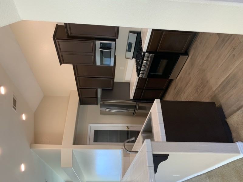 9219 Canyon View Ave - Photo 7 of 34