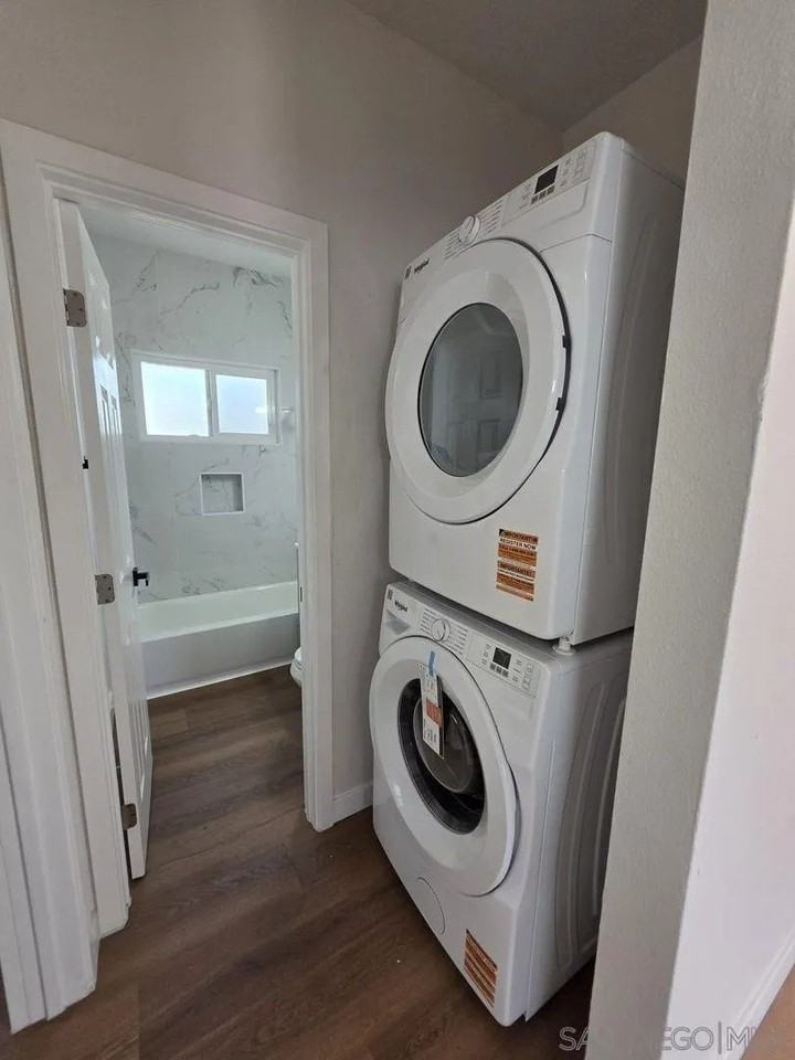 3262 Steel St - Photo 6 of 10