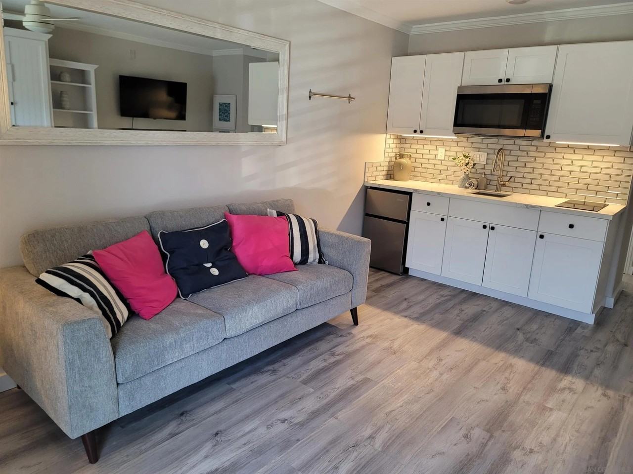 1021 Scott St #128 - Photo 2 of 34