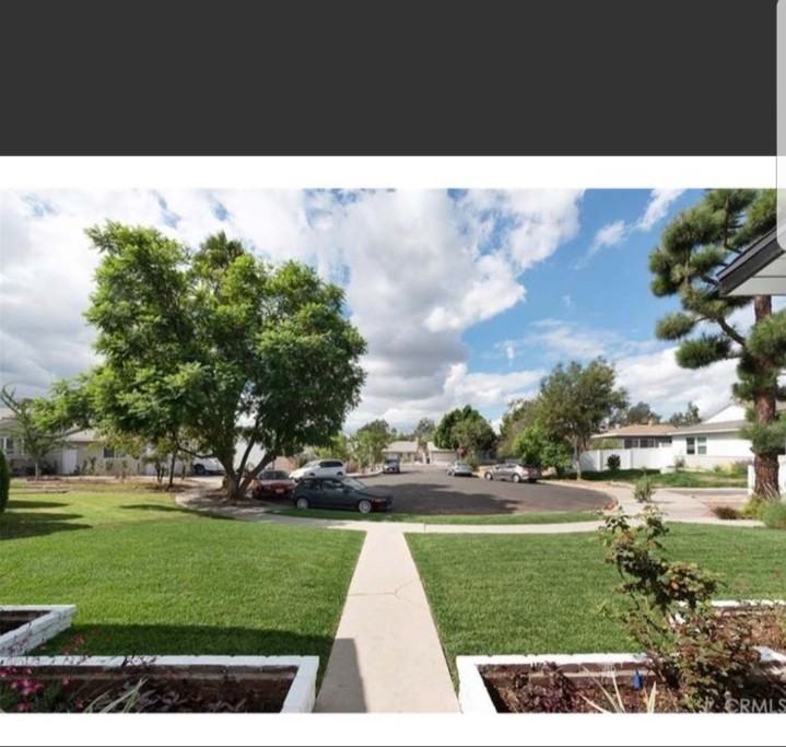 12521 Wixom St - Photo 5 of 31