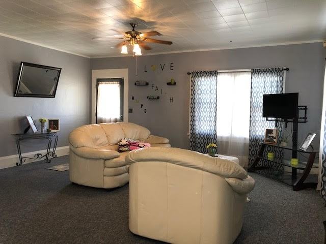 233 N 9th St - Photo 5 of 7