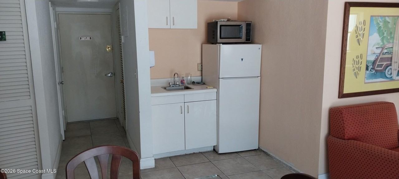 221 Columbia Dr #133 - Photo 3 of 22