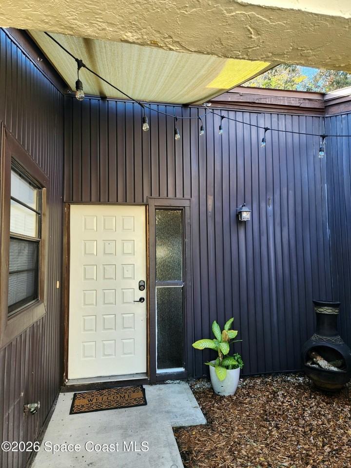 3456 Sparrow Ct - Photo 3 of 16