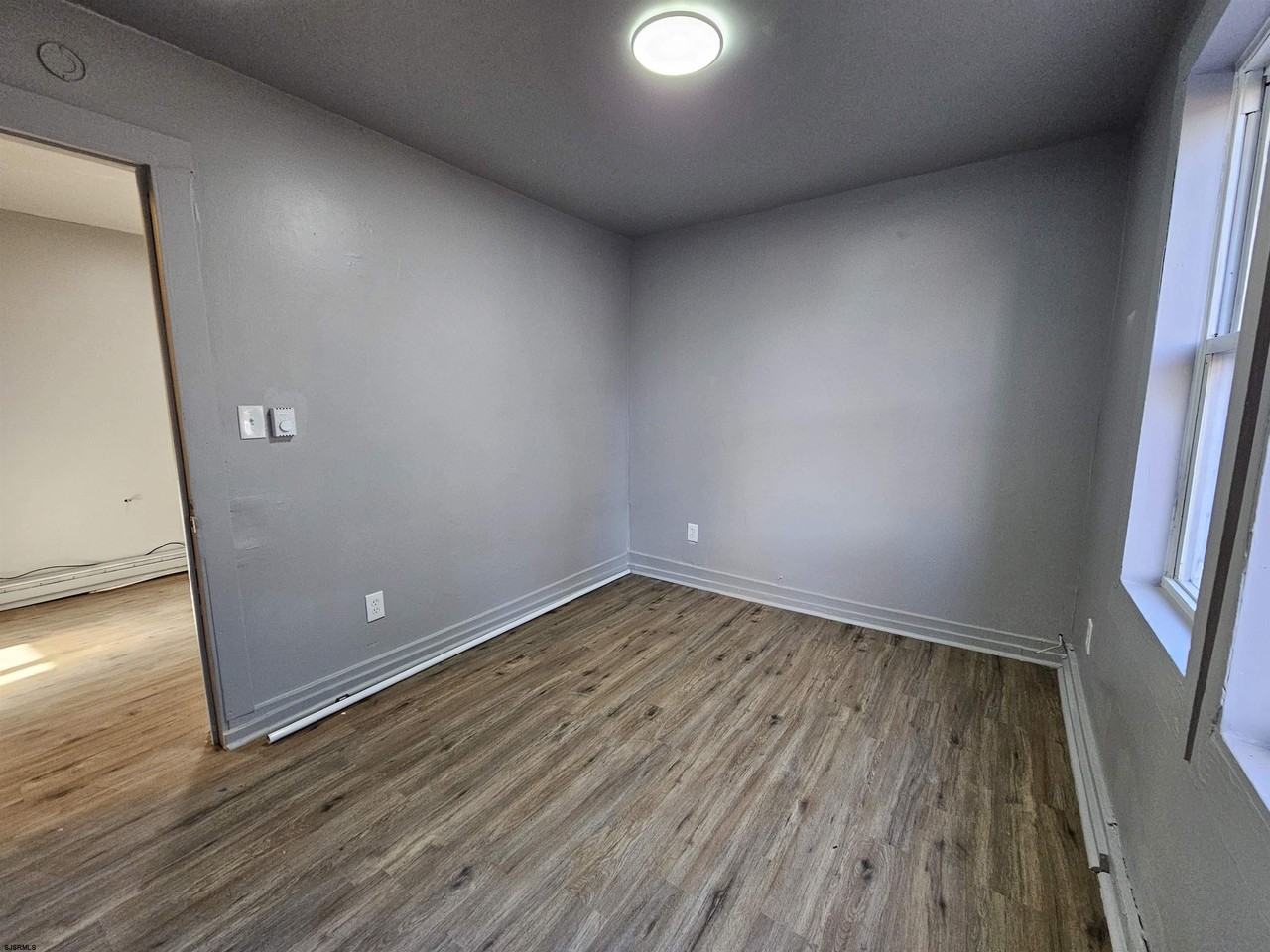 709 Adriatic Ave - Photo 5 of 14